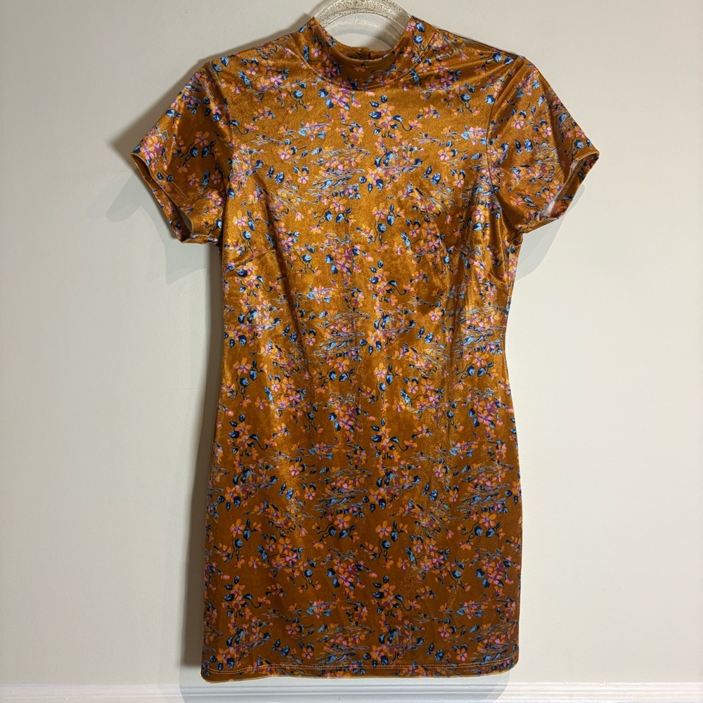 Savage X Fenty Psychedelic Velvet Slip Dress Distorted Bloom Open Back Medium - Picture 3 of 8